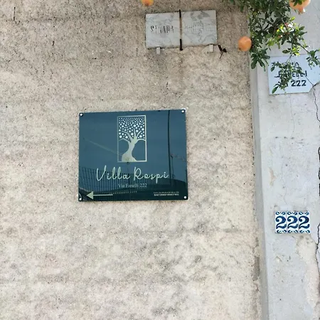 Rospi Villa *